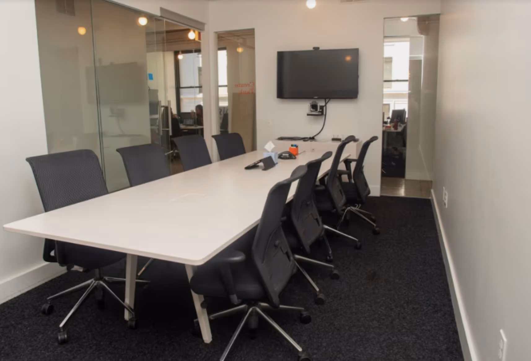 Broadway Clinton Suite, 8-person meeting room at 1216 Broadway, NoMad