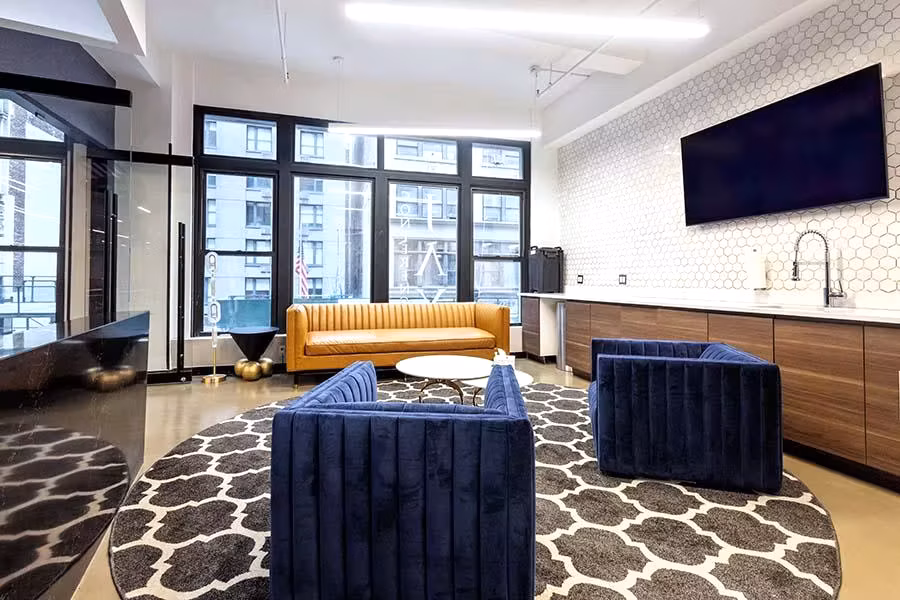 Chelsea Legend Studio, 300-person training room at 159 West 25th Street, Chelsea — photo 2