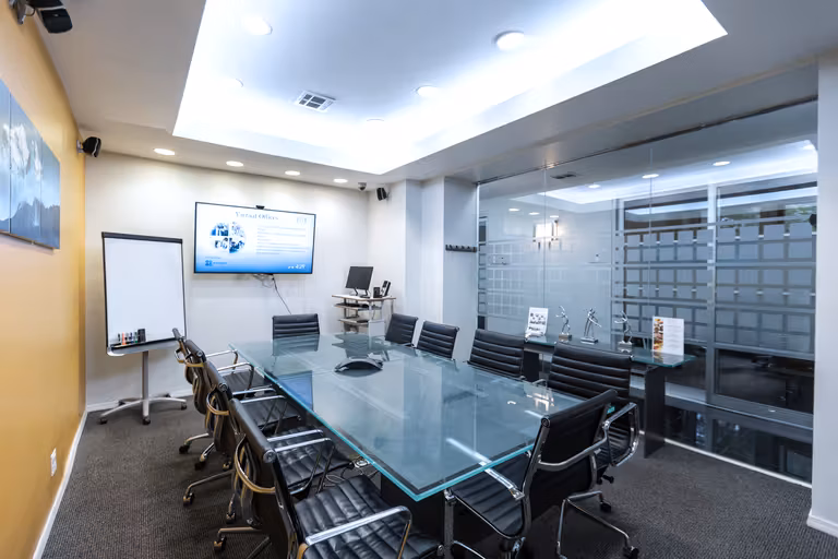Lexington Avenue Executive Suite, 10-person meeting room at 369 Lexington Avenue, Grand Central