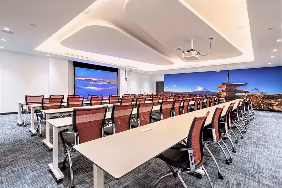 Midtown West Mastery Lounge, 120-person training room at 109 West 39th Street, Midtown West